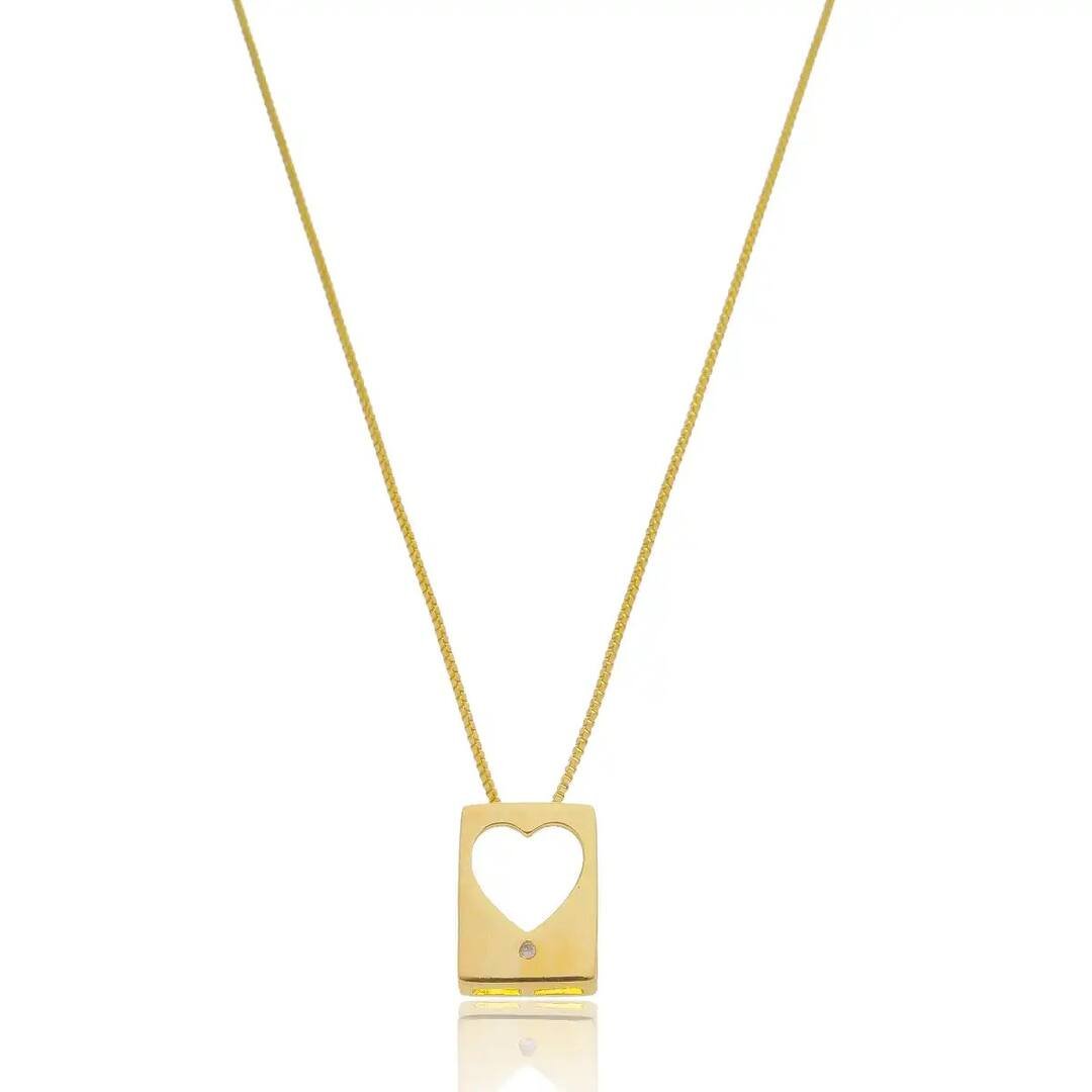 Colar Coração Placa Delicada banhado a Ouro 18k