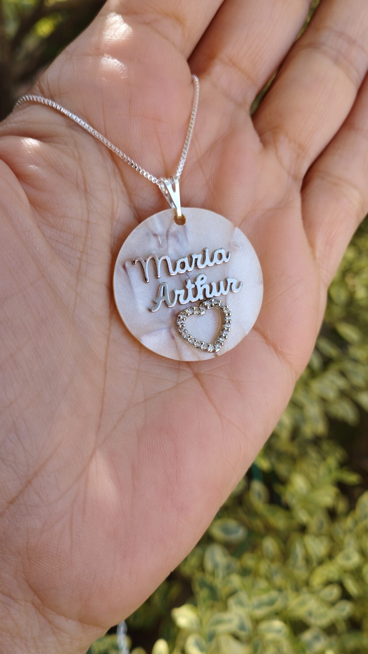 Colar Madreperola Nomes Personalizados banhado a Prata 950