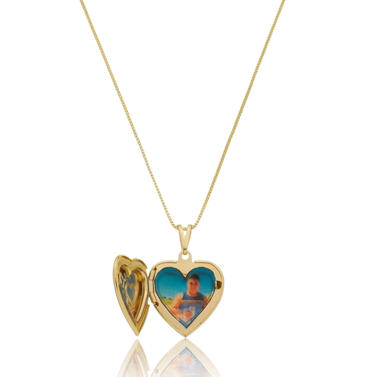 Colar Personalizado Relicário Coração com Corações e Foto banhado a ouro 18k