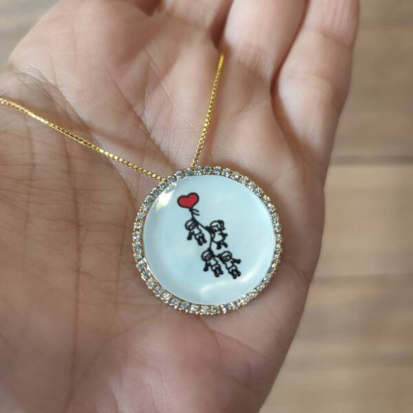 Colar Personalizado Mandala Filhos Escolha até 5 Cravejado com Zircônias banhado a ouro 18