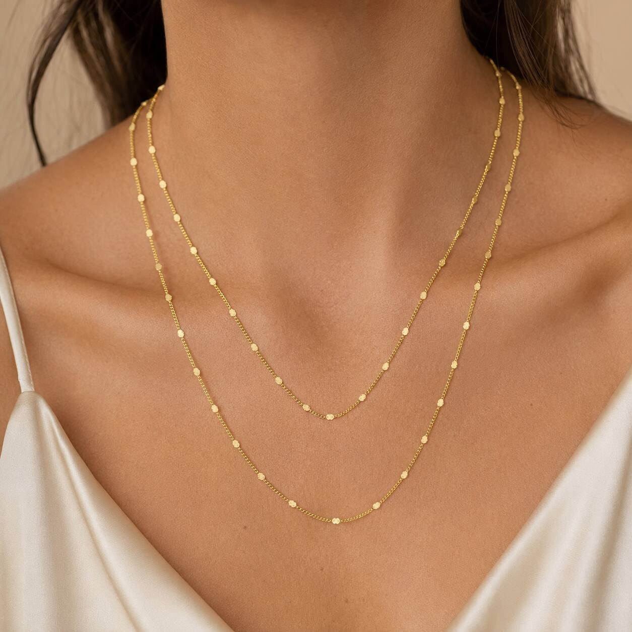 Colar Duplo Corações banhado a ouro 18 k
